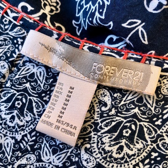 Forever 21 Contemporary Long Bell Sleeve Blouse Top Whipstitching - Picture 4 of 6